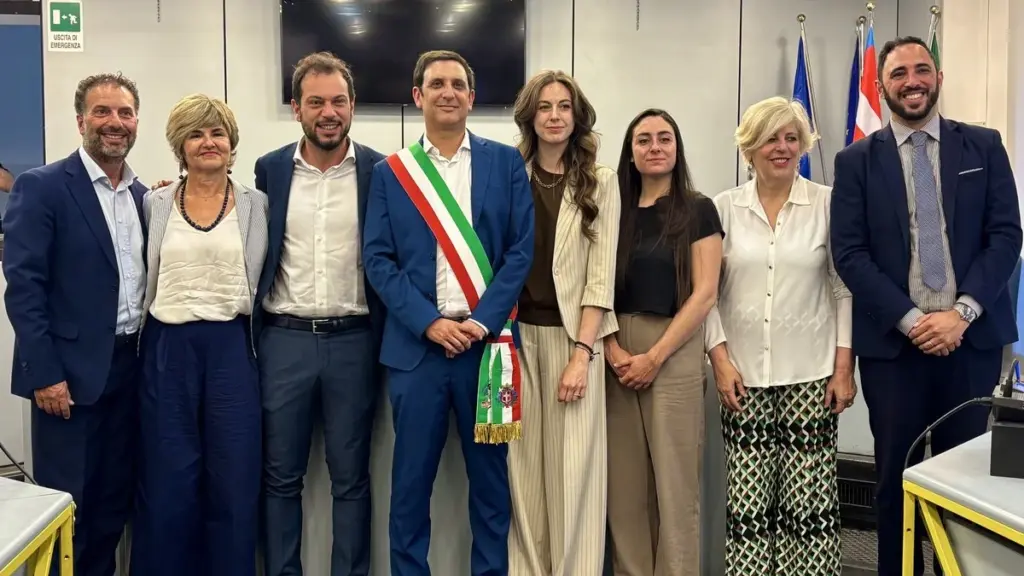 Moncalieri, il sindaco Lorenzo Mauro presenta la nuova Giunta: sette assessori, quattro donne